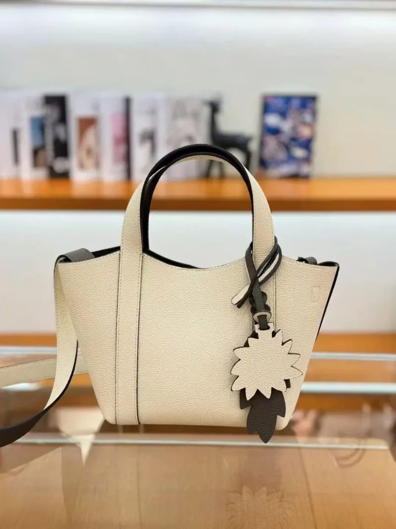 Full Grain Leather Bucket Handbag with Lychee Pattern for Women - Large Capacity Fashion Tote - Image 11
