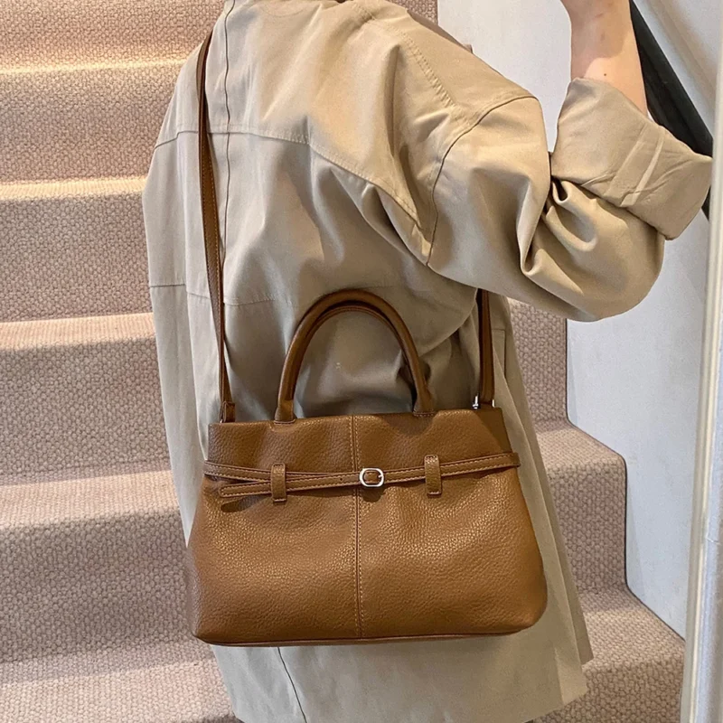 Vegan Leather Work Tote with Padded Handles - Professional Women's Shoulder Bag for Office - Image 4