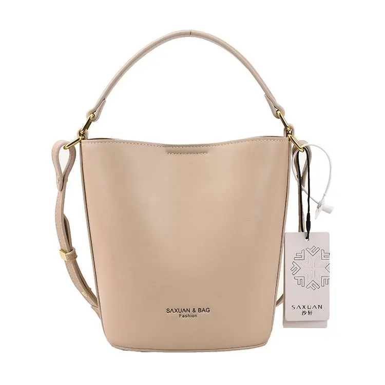Versatile messenger bag with multiple compartments for daily organization