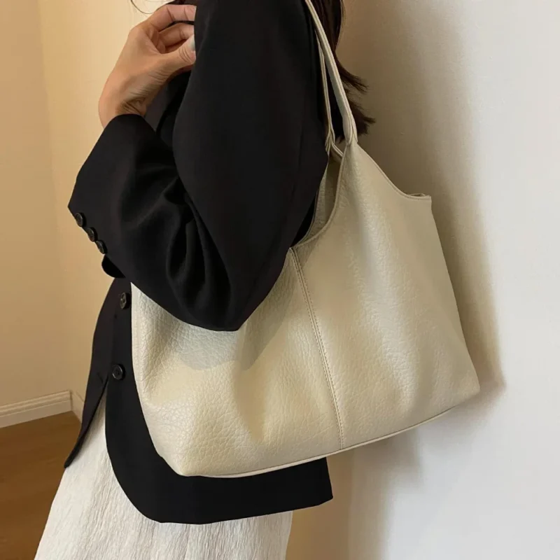 Vintage PU Leather Tote Bag Large Capacity Professional Work Handbag for Women - Classic Minimalist Design - Image 3